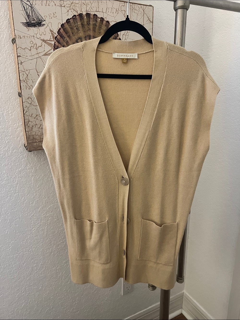 DownEast Cream Ribbed Sleeveless Cardigan Vest